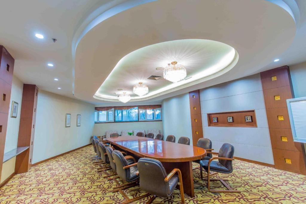 Changchun Garden Hotel Kültér fotó